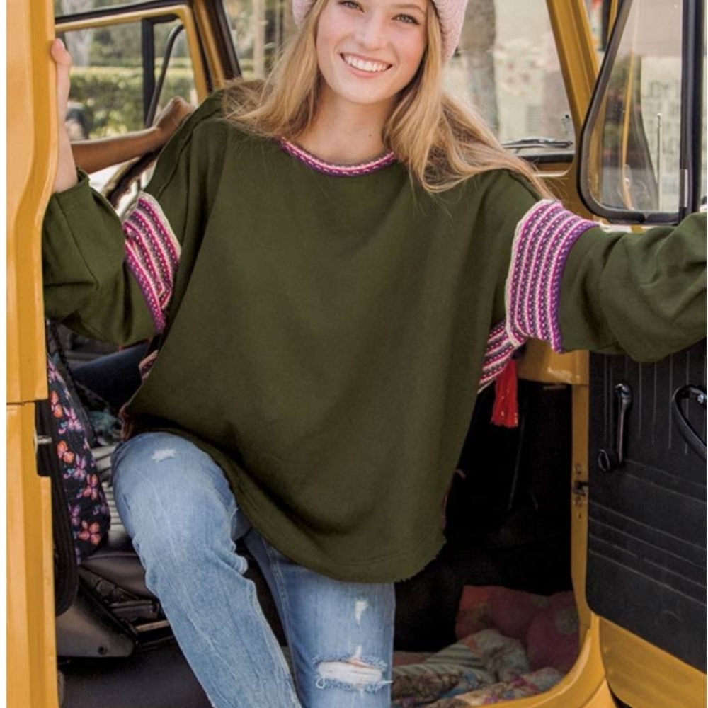 NATURAL LIFE Olive Sweatshirt with Pink Trim